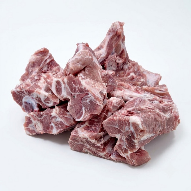 돼지 목뼈 2kg /감자탕/뼈해장국/목뼈찜/진한육수/찜탕용, 1개
