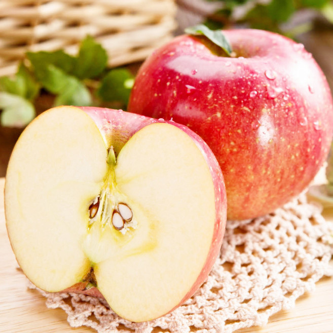 [설날특가]새콤아삭 12brix이상 경북 정품 부사 사과, 1박스, 5kg (정품 부사)