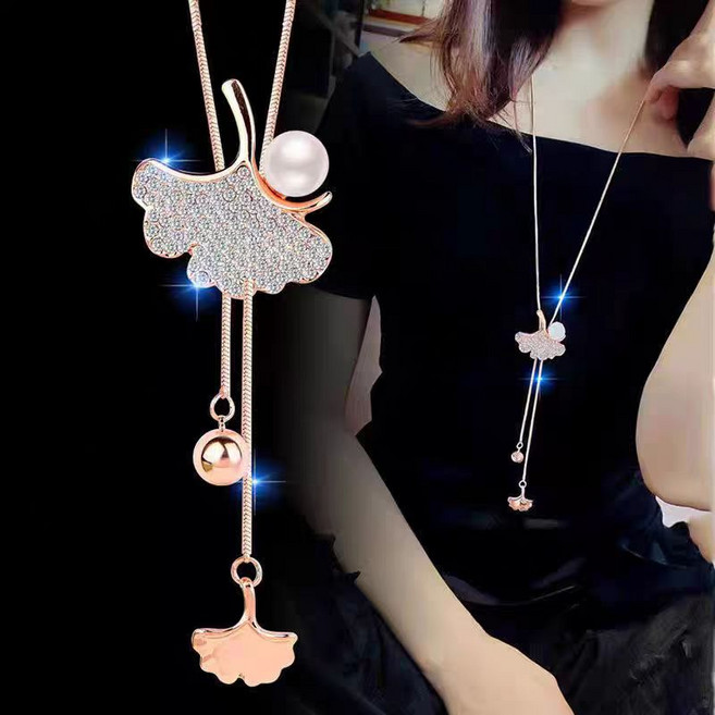 은행잎 섬세한 고급감 스웨터 체인 롱 목걸이 여성 2025 신상품 소품 의류 걸이 장신구