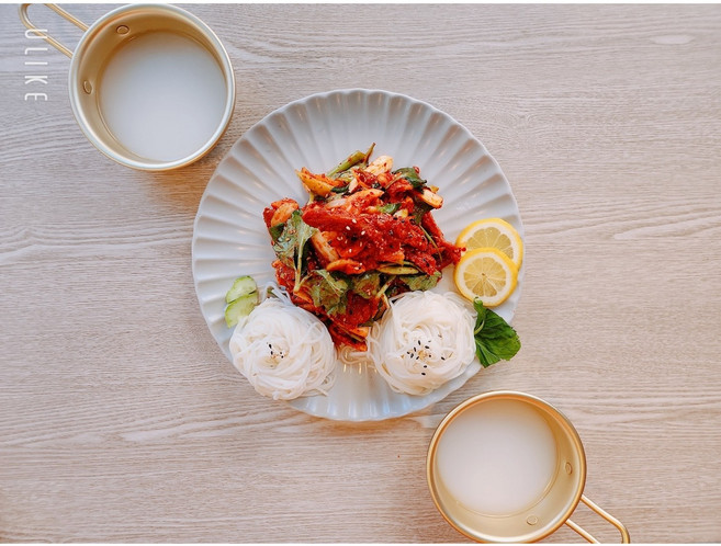 큰손홍어무침 푸짐한 양/ 새콤달콤 홍어무침 맛집/ 오후2시전주문시 당일발송, 1kg, 1개