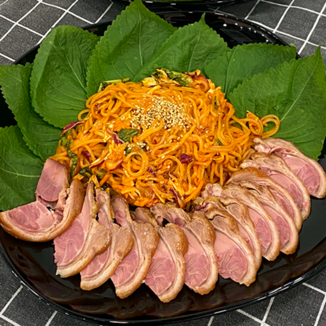 금토일 훈제족발 700g, 1개