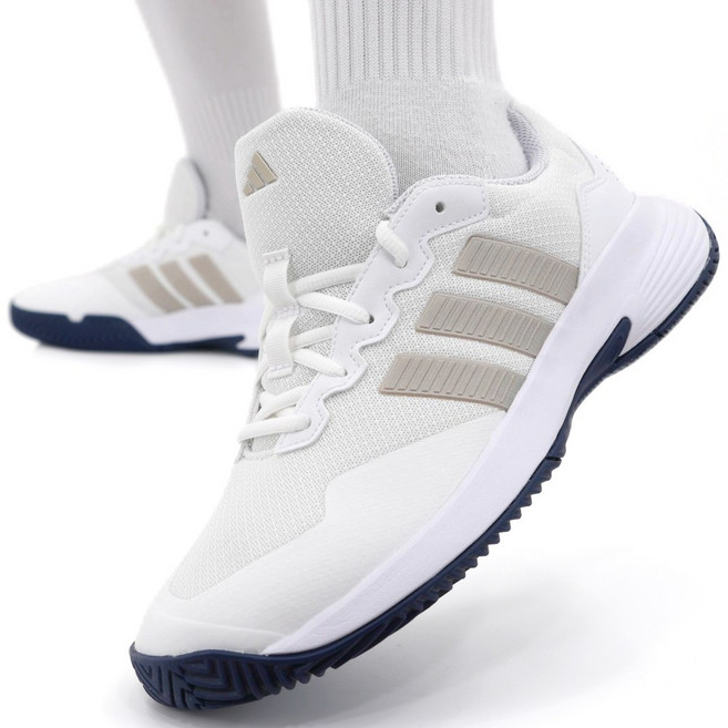 아디다스 남성 테니스화 올코트용 통기성 좋은 메쉬 코트화 하드코트 클레이코트 모든 코트용 테니스 운동화 가성비 입문 연습 훈련화 쿠셔닝 테니스 신발 랠리 배드민턴 운동화
