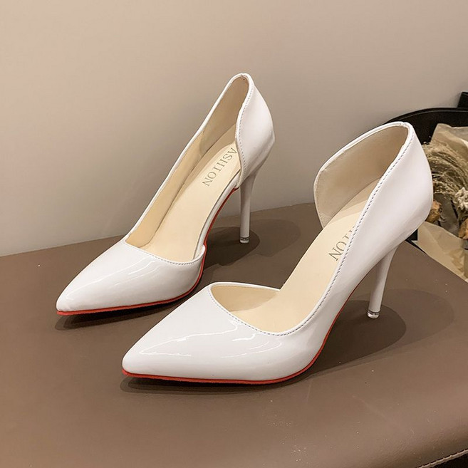 黑色漆皮鉚釘12cm細跟超高跟鞋紅里紅底側空尖頭單鞋, 1個, 10cm白色37