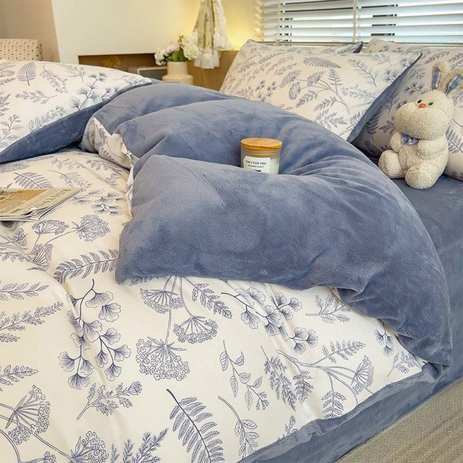 POMTOR 겨울 플라워 패턴 극세사 따뜻한 감성 침실용 스러운 피치스킨 소재의 부드러운 이불 커버, 옵션2