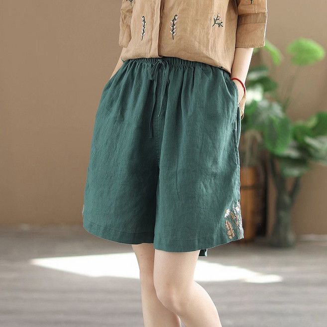 ROYALBELLE 여성 하이웨스트 밴딩 루즈핏 자수 디테일 면마 통기성 데일리 캐주얼 반바지 U02031103