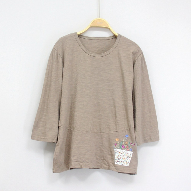 [서울양품점] 국산 여성 블루 마미 꽃자수 7부면 티셔츠 봄 여름 캐주얼 루즈핏