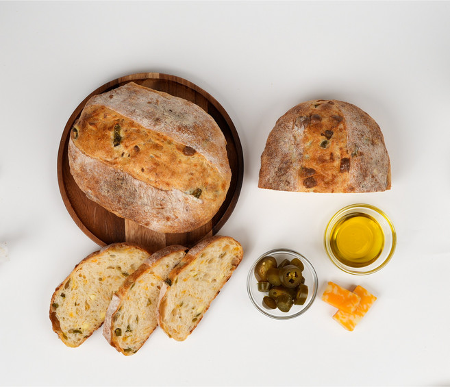 [노이스트브레드] 천연발효종 450% 다양한 맛이 있는 깜빠뉴, 580g, 1개, 치즈 할라피뇨 깜빠뉴