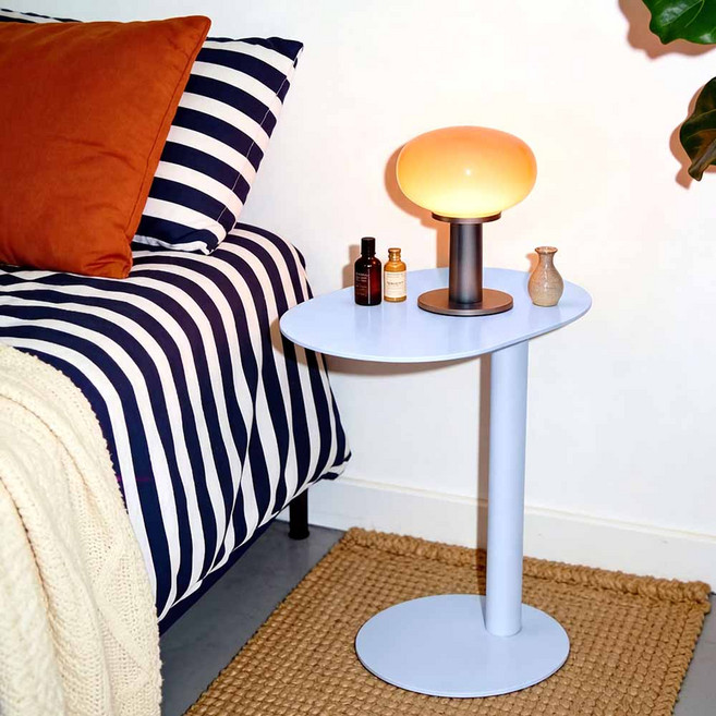 소파 사이드 타원형 테이블 소파 철제 철재 테이블 카페 매장 침대 사이드협탁 디스플레이, 화이트