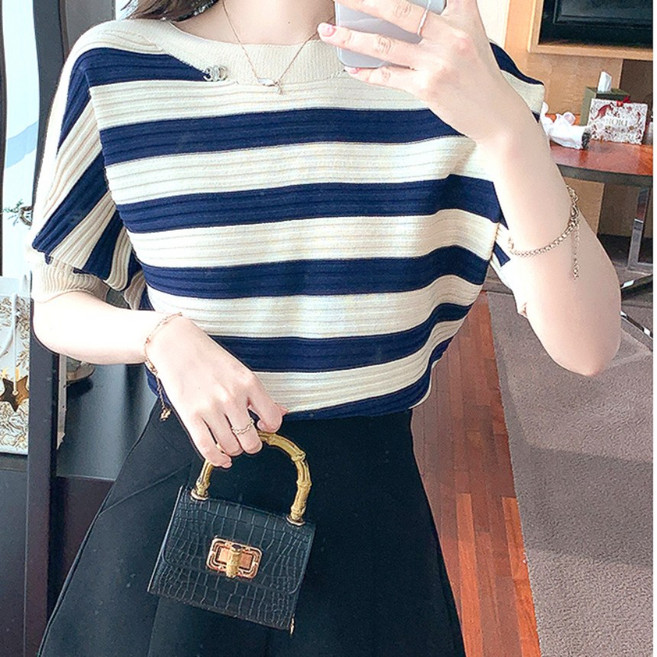 그리미스 여성 니트티 루즈핏 반팔 스트라이프 하객룩