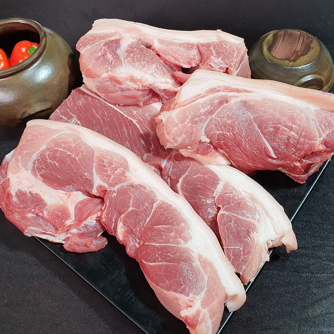 제주흑돗 제주 흑돼지 냉장육 구이용 보쌈수육용 찌게용 앞다리살 2.5kg, 1개