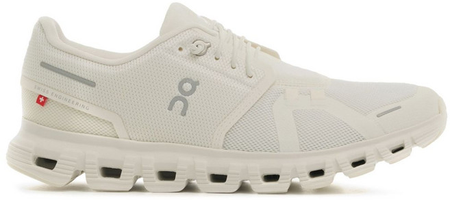 온러닝 클라우드 6 스니커즈