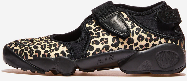 나이키 여성 에어 리프트 010 IR5696