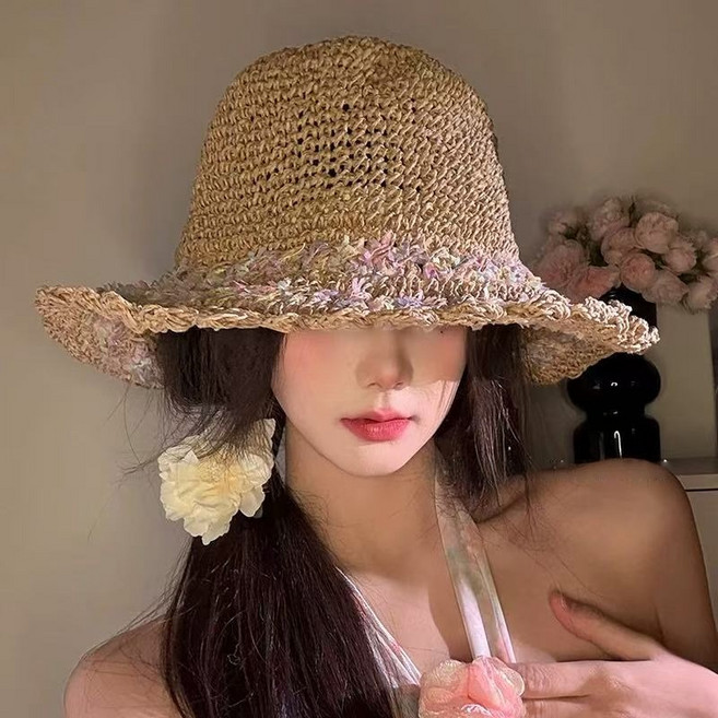 유유라키 웨이브 챙 밀짚 썬 버킷햇 라탄 모자