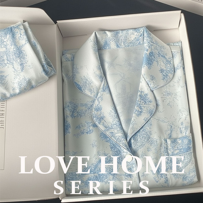 [Relra 렐라] 유럽 뜨왈디자인 실키실키 파자마 SET