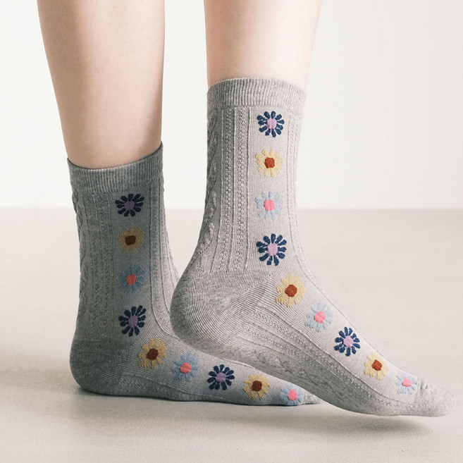 하이언더바 국산 여성 5켤레 플라워 플로드 중목 고급 면 패션 양말