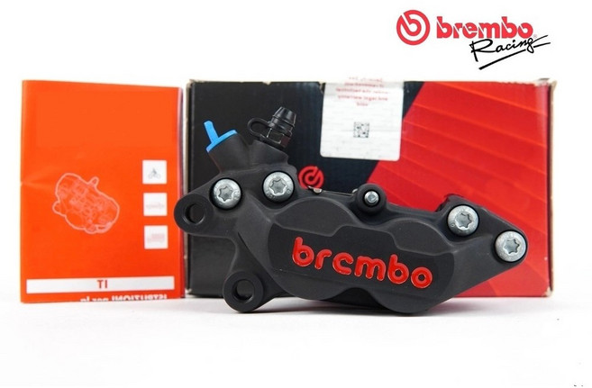 Brembo 基本對四 卡鉗 單插銷 黑底紅字 孔距40 活塞 30/34, 1個, 左卡