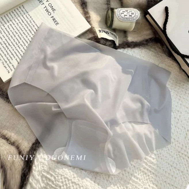 超薄無痕內褲 冰絲涼感 10D裸感 夏季透氣包臀三角褲, 灰藍,均碼（45-65kg）, 灰藍