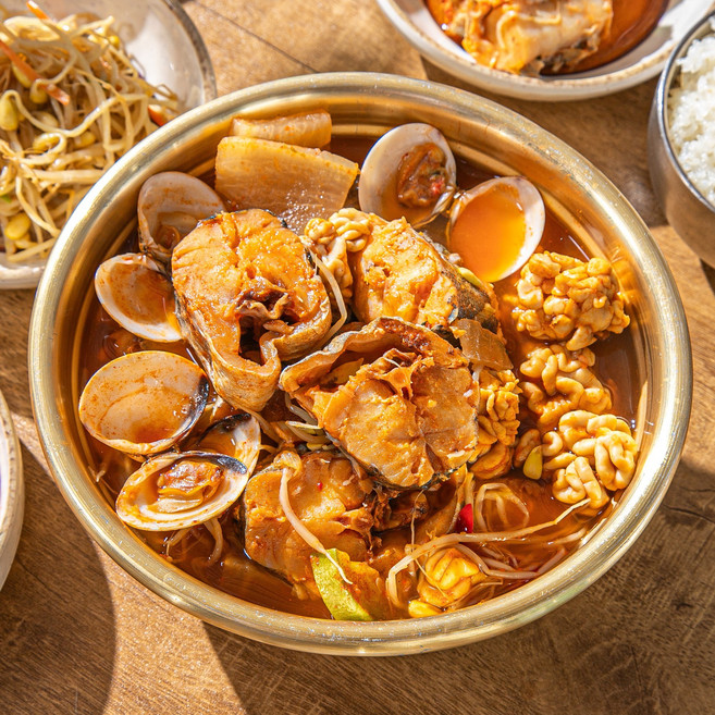 제철밥상 대박난 맛집! 양푼이 홍익 동태탕, 1개, 650g