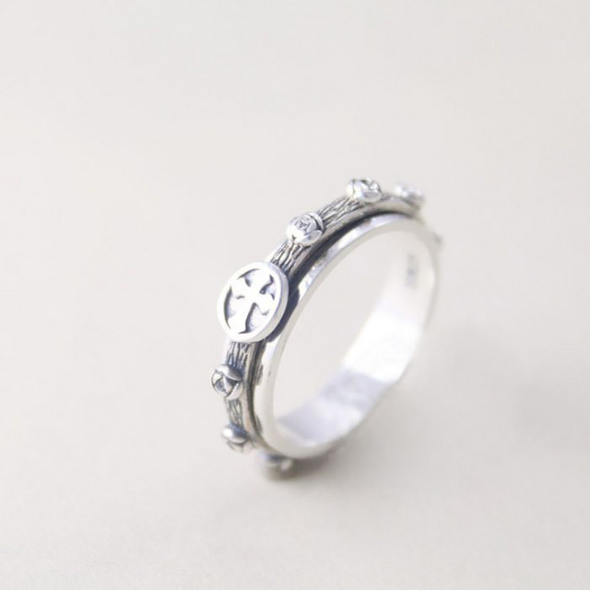 ROYALBELLE 남녀공용 반지 십자가 패턴 유니크 디자인 은색 링 패션 악세사리 E0080401