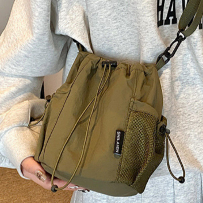 여성 미니 버킷백 복조리 스트링백 나일론 크로스백 데일리 여행용 가벼운 가방