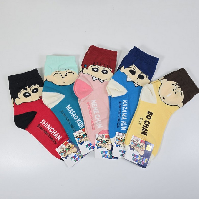 베이직 짱구 중목 여자 여성 학생 남녀공용 양말 귀여운 캐릭터