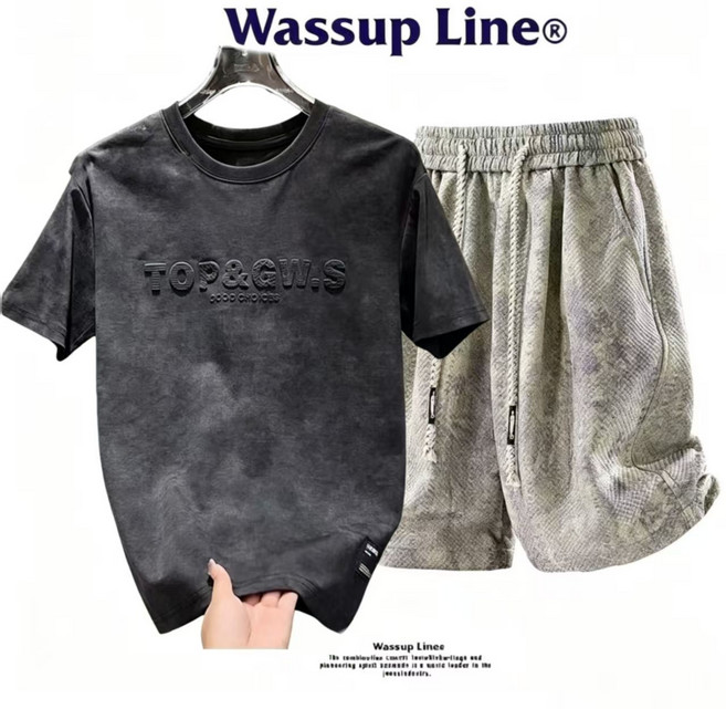 Wassup Line 潮牌美式扎染休閒短袖短褲套裝 夏季男裝, 1個, 黑色鋼印短袖+杏色短褲【一整套】L 推薦100-120斤