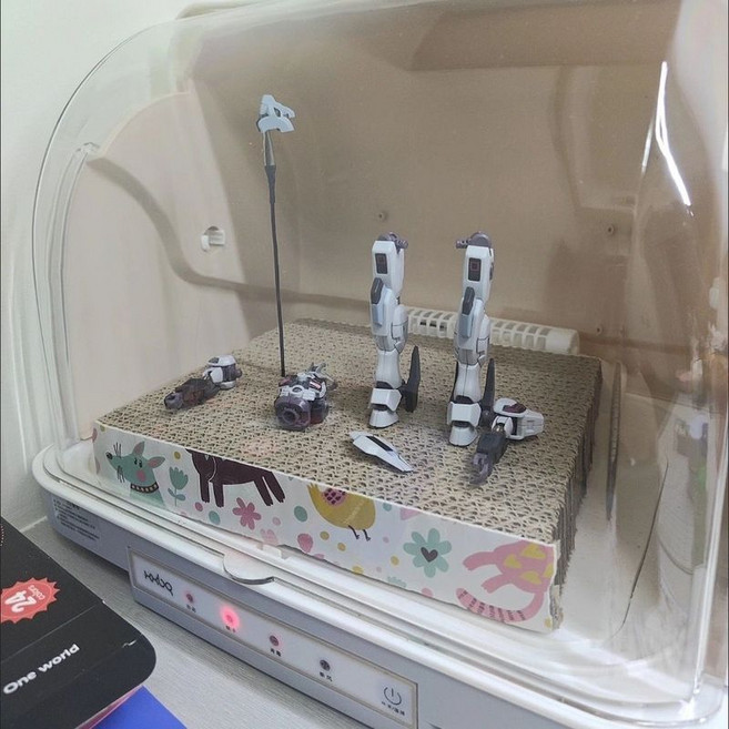 奶瓶消毒烘乾櫃，紫外線消毒，適用於模型烤漆及手辦上色, 香檳色（單烘乾不含支架）