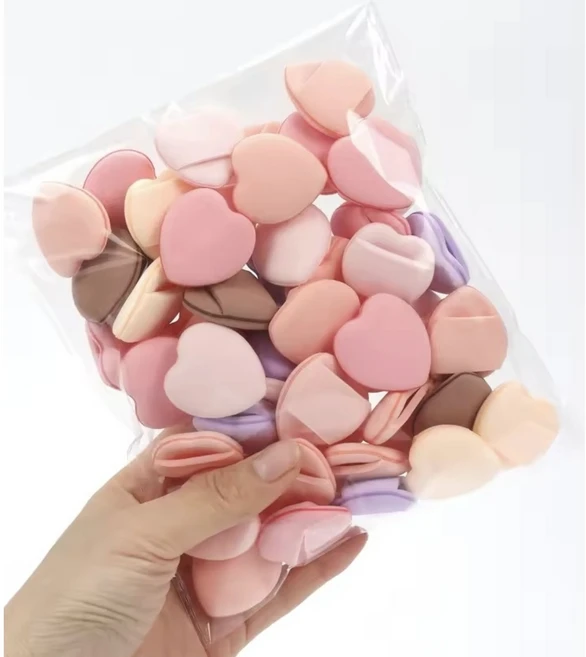 By쏭쑤 하트미니퍼프 핑거쿠션 50개입 말랑말랑 소프트 퍼프 메이크업 쿠션 퍼프 미니퍼프 핑거퍼프, 1세트, 랜덤 - 쿠팡