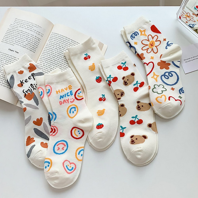 에이블탑 여성 귀여운 곰돌이 패션 편안한 면 중목양말 5종세트 n390