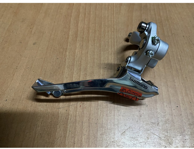 SHIMANO TRIPLE FD-2300 FD-2303 31.8環抱中變 公路車8速前變速器, 1個