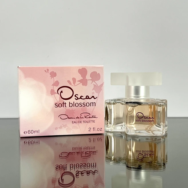 Oscar De La Renta 오스카 드 라 렌타 여성용 소프트 블라썸 60ml EDT 스프레이 단종(BT33) SOFT BLOSSOM WOMEN PERFUME, Oscar De La Renta 오스카 드 라 렌타 여 - 쿠팡