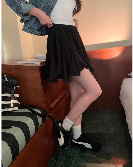 DIU 復古設計感不規則白色a字半身裙女夏季新款鬆緊腰顯瘦蓬蓬裙短裙