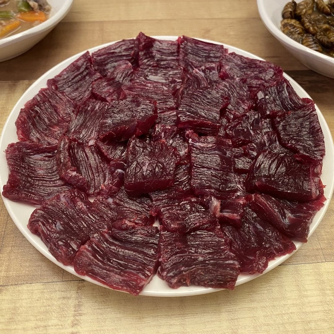 당일작업 대구원조 한우 뭉티기 육사시미 + 뭉티기양념장 증정, 1개, 120g