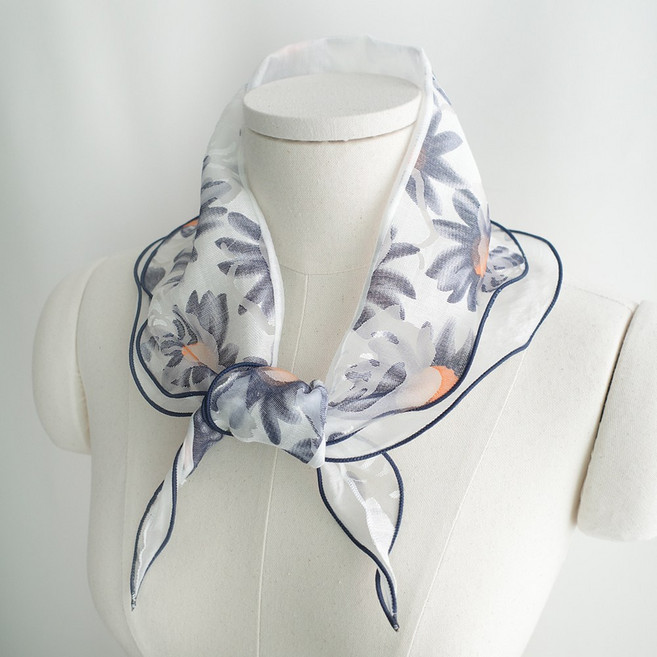 루미 쁘띠 스카프 텐셀 여름 꽃무늬 얇은 삼각 미니