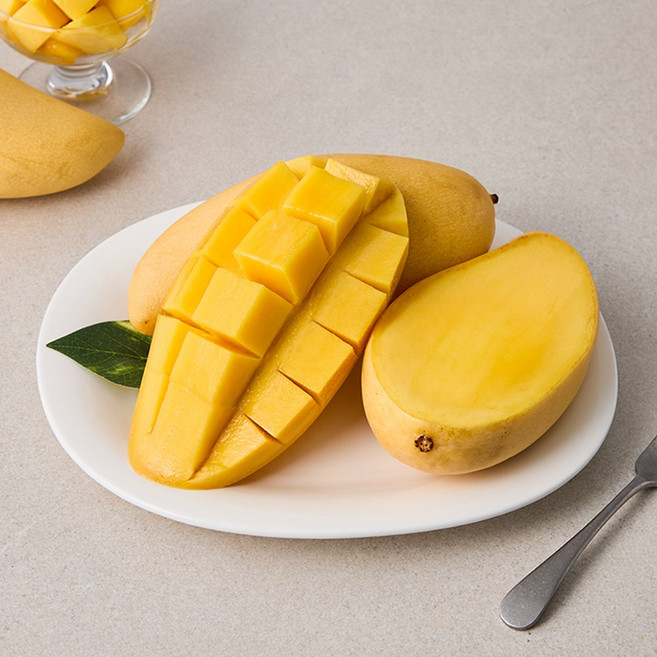 태국 황금빛 골드망고 남독마, 1세트, 특대과 2.5kg내외 ( 5-6 입 )