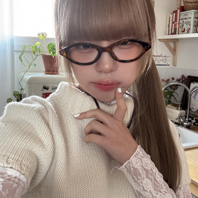 블루씨티 동글 핀스 뿔테 블루라이트 차단 긱시크 남녀공용 안경