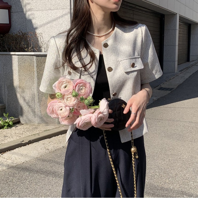 (자체제작) 루어스룸 젤리 봄 가을 간절기 루즈핏 긴팔 골드버튼 포켓 라운드넥 숏 트위드 하객룩 자켓