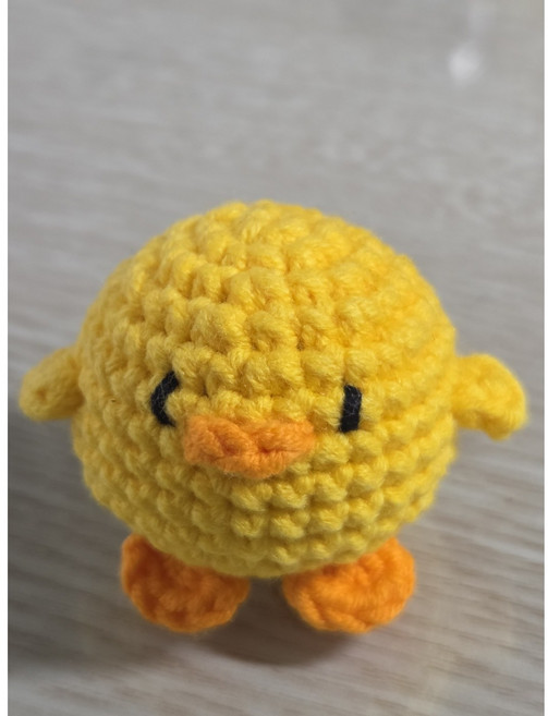 몽글공방 뜨개 인형 손뜨개 키링 동물 인형 빽꾸 완성품, 1개, 노랑오리
