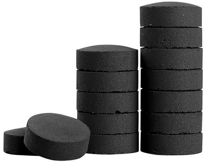 【露營中毒本鋪】速燃炭 炭精 果木炭 露營 烤肉 戶外 無煙木炭 研磨細膩, 1個