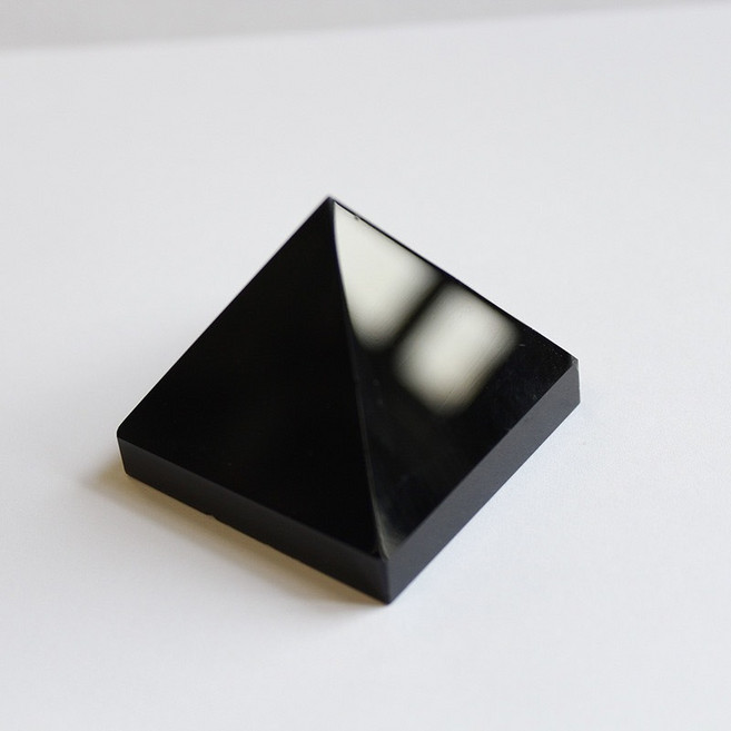 念念不忘 黑曜石金字塔 能量寶石擺件 原石打磨, 黑曜石金字塔5cm