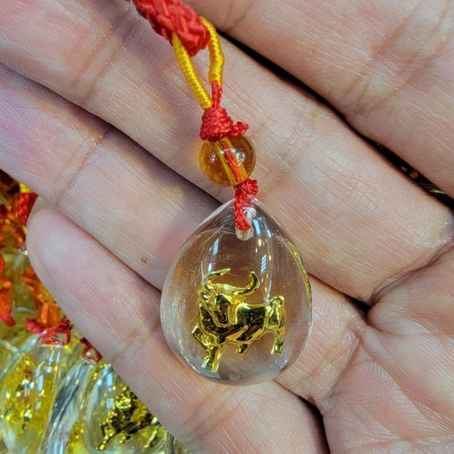 12生肖金箔水晶吊飾, 牛/飾金箔水晶吊飾, 牛