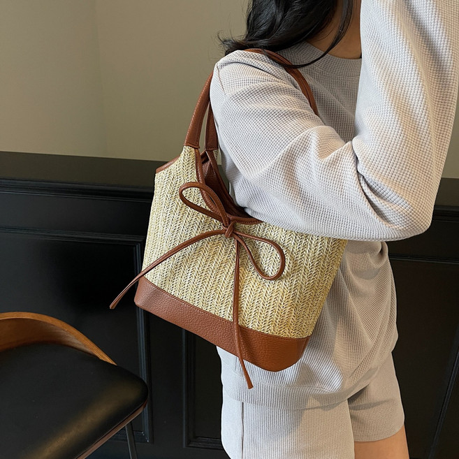 란몰 여름 데일리 핸드백 토트숄더백 리본 라탄백
