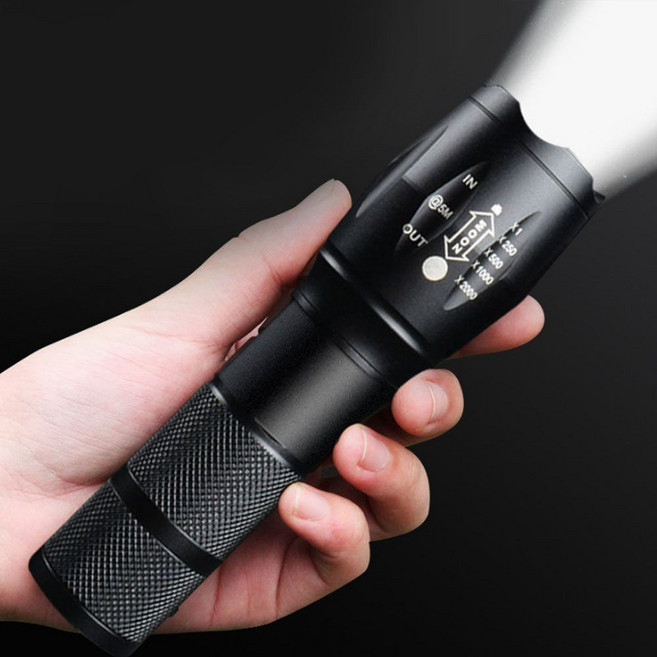 후레쉬 손전등 불빛 강력한 LED라이트 83420ea 1(ea), 색상, 1개