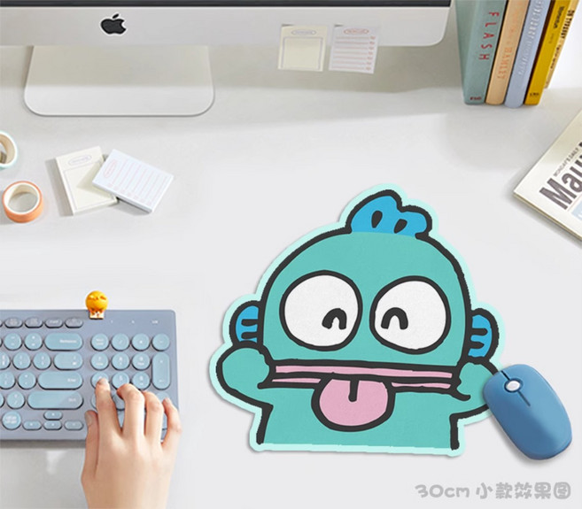 한교동 캐릭터 마우스패드 컴퓨터 사무실 귀여운 산리오 굿즈 친구 생일 선물, 1개, F + 300x300mm