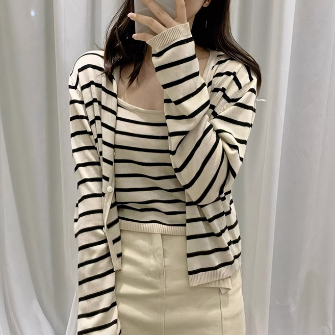 쪼예 [투피스] 간절기 레이어드 스트라이프 끈 나시 긴팔 니트 가디건 세트