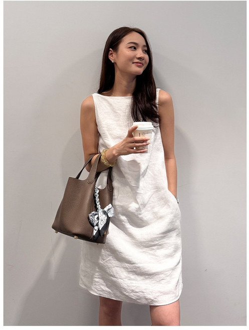 스타일 키 SK2637 여성 등파인 포켓 안감내장 A라인 민소매 미디원피스