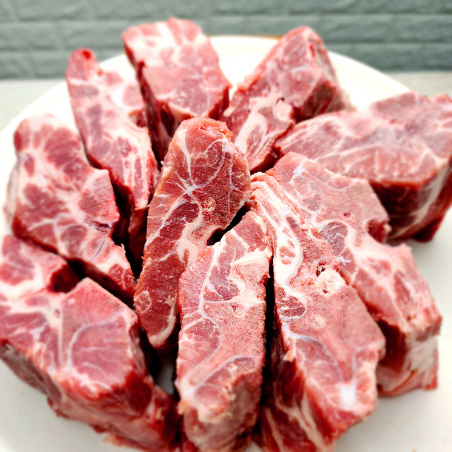 미국산 살 많은 돼지 목뼈 돈목뼈 감자탕용, 5개, 1kg