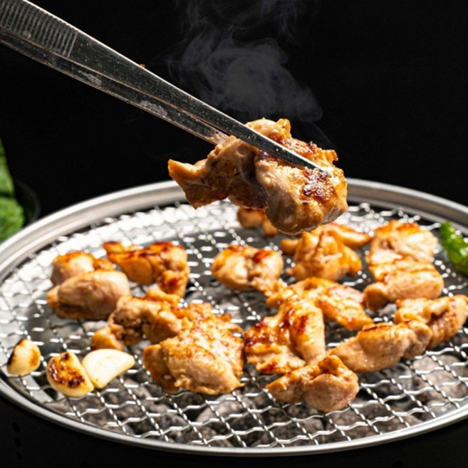 닭특수부위 냉동 닭 목살 구이 닭어깨살 양념 300g, 양념닭어깨살 300g, 1개