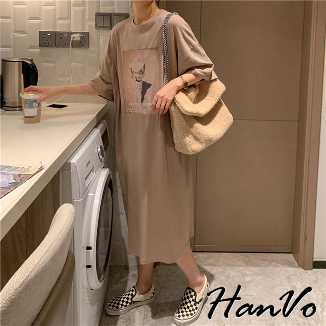 HanVo 落肩印花寬鬆長版開岔連衣裙 - 舒適親膚韓系休閒女裝, 卡色