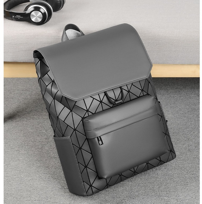 日系幾何菱格後背包 大容量筆電包 男士休閒時尚電腦包 防水減震透氣設計